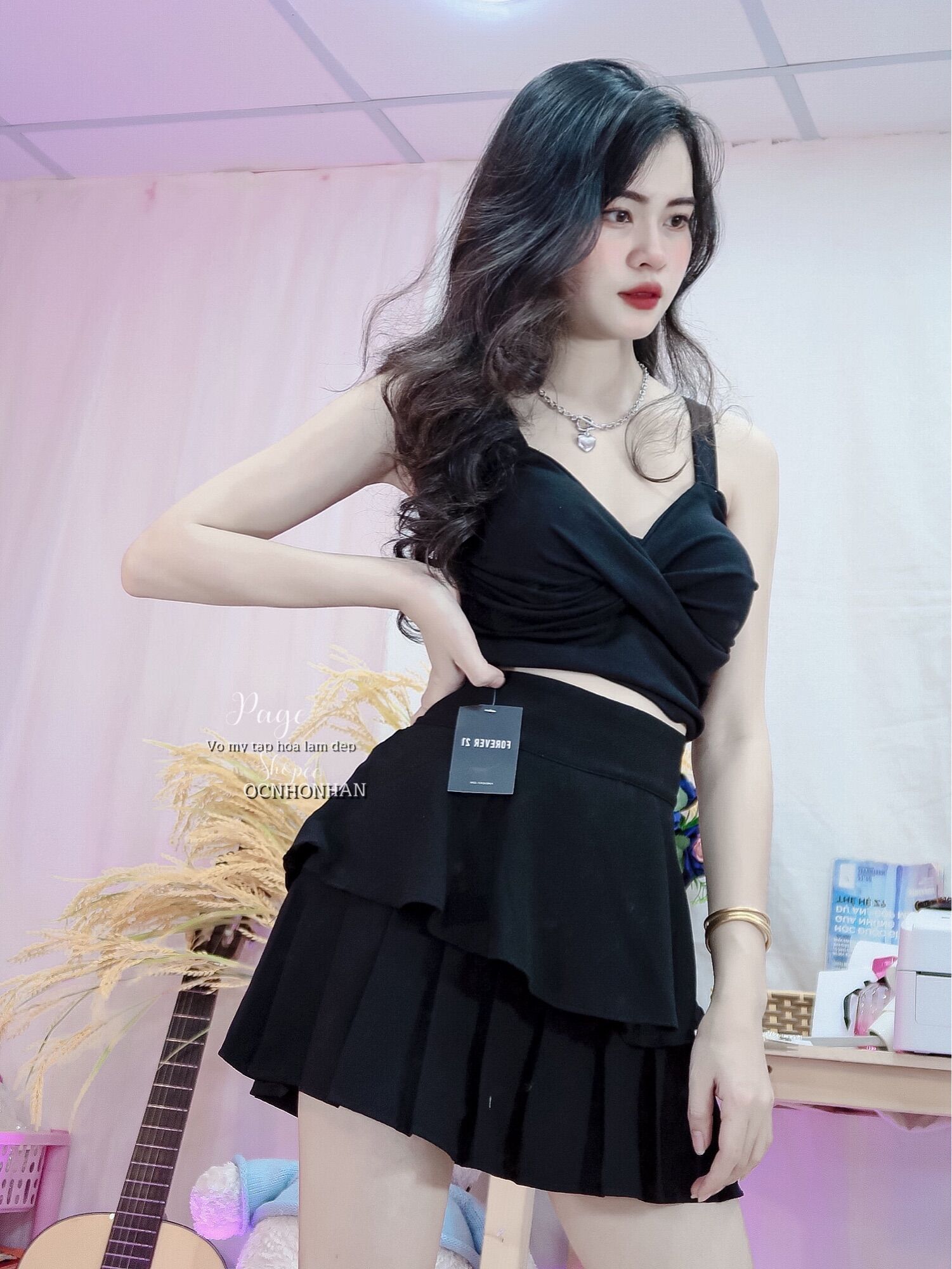 Set áo hai dây phối chân váy tầng