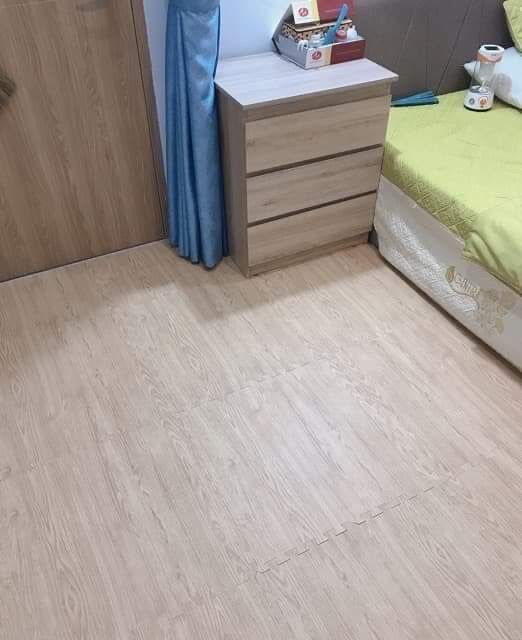 Thảm xốp lót sàn vân gỗ 60×60×1cm