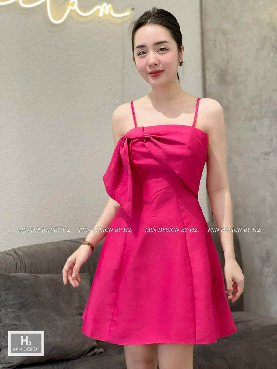 Đầm Nữ 2Dây Đắp Chéo Ngực Phong Cách Xịn Xò