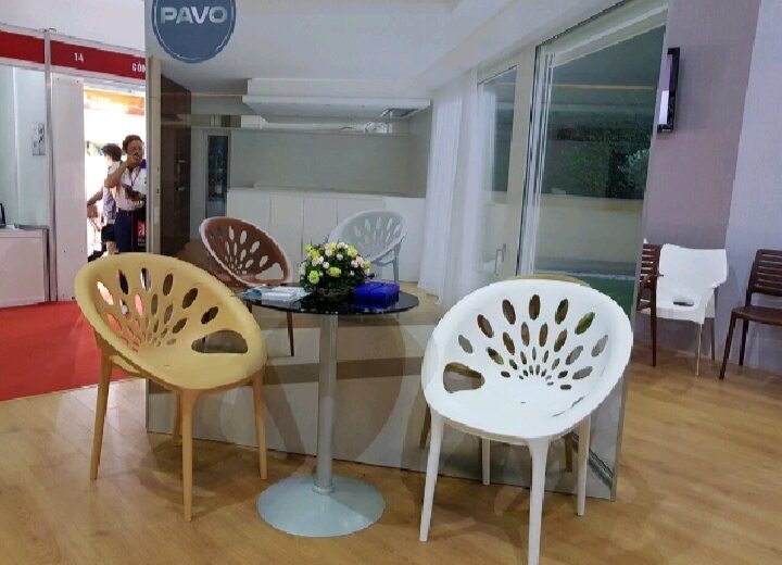 ghế Pavo duy tân