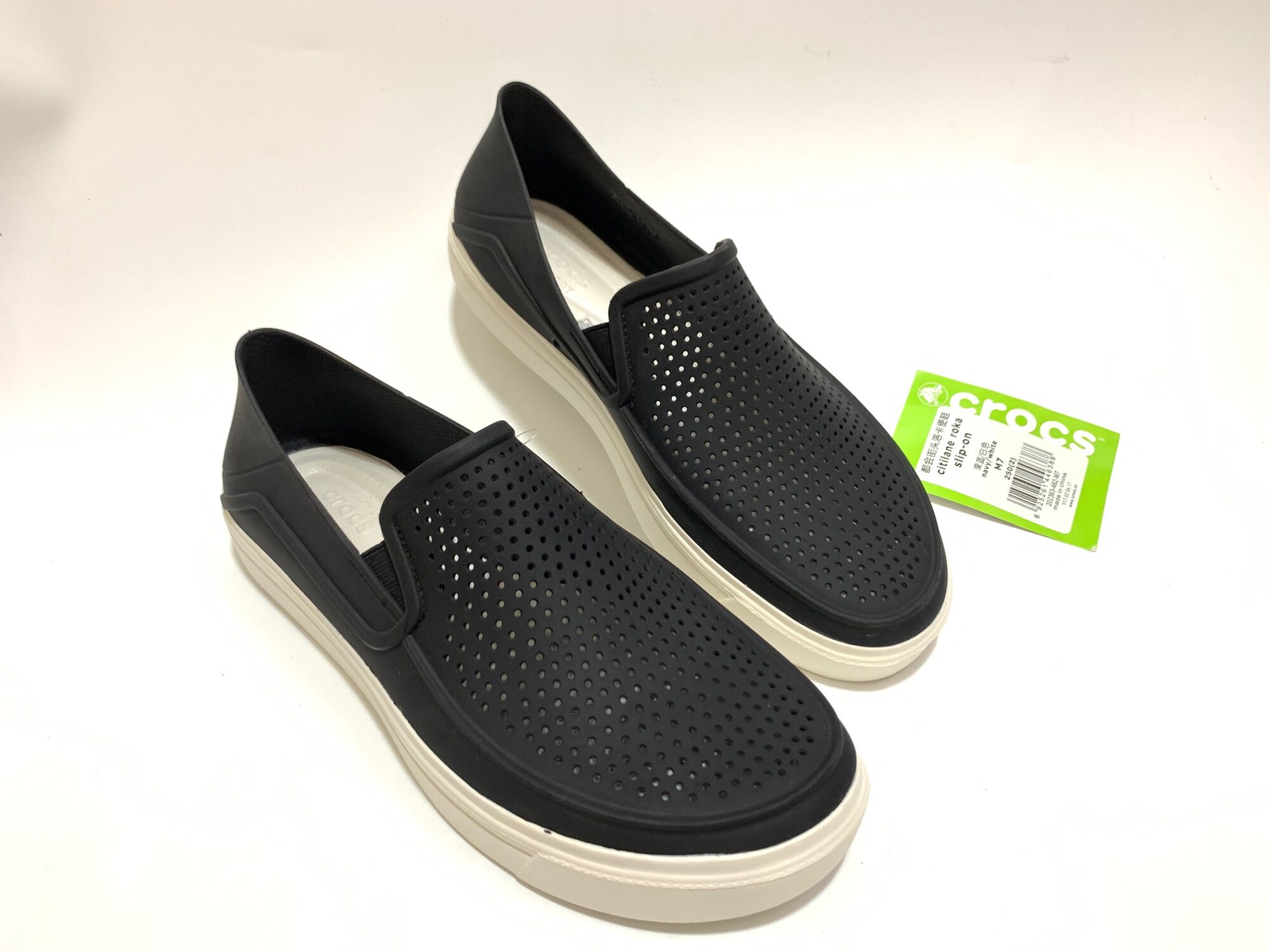 giày  crocs roka slip on