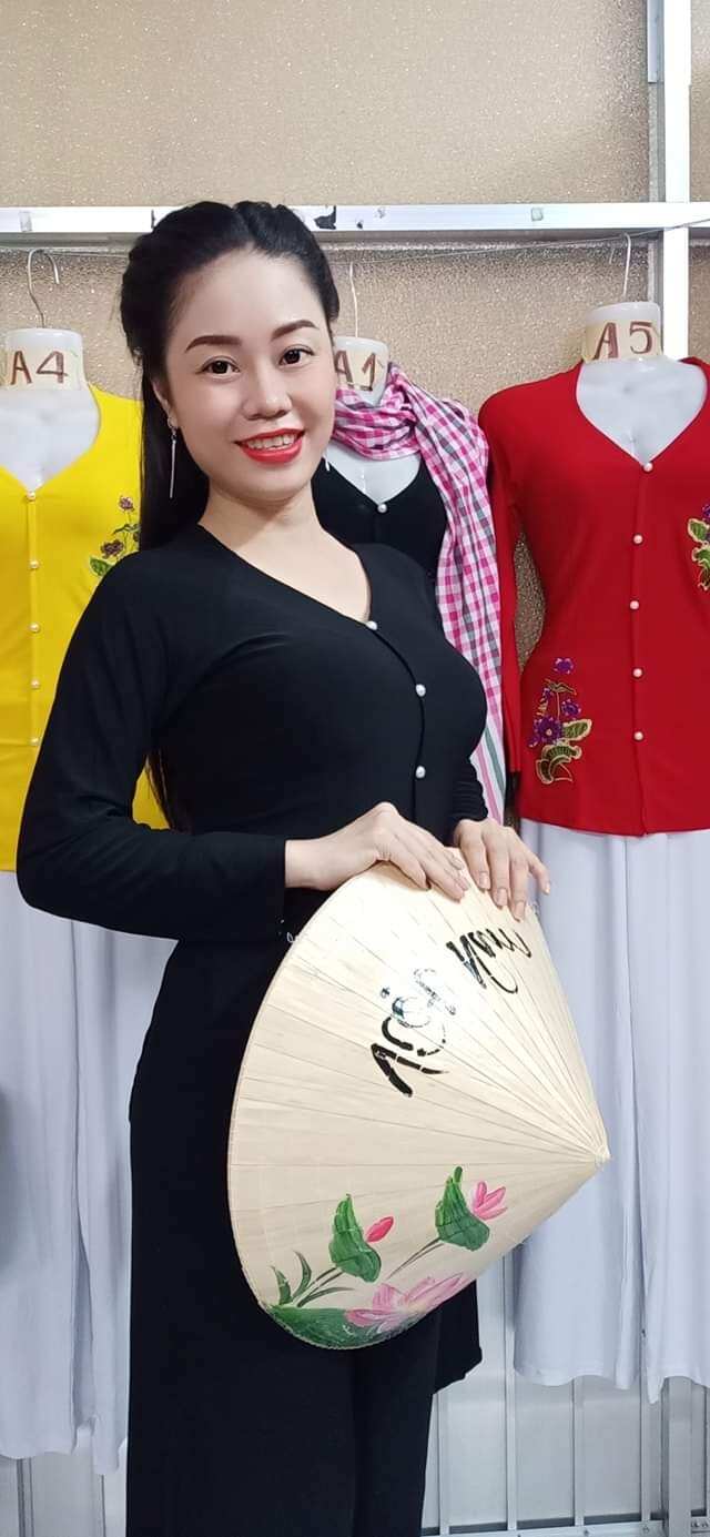 (NHÓM 2) áo lẻ bà ba trơn