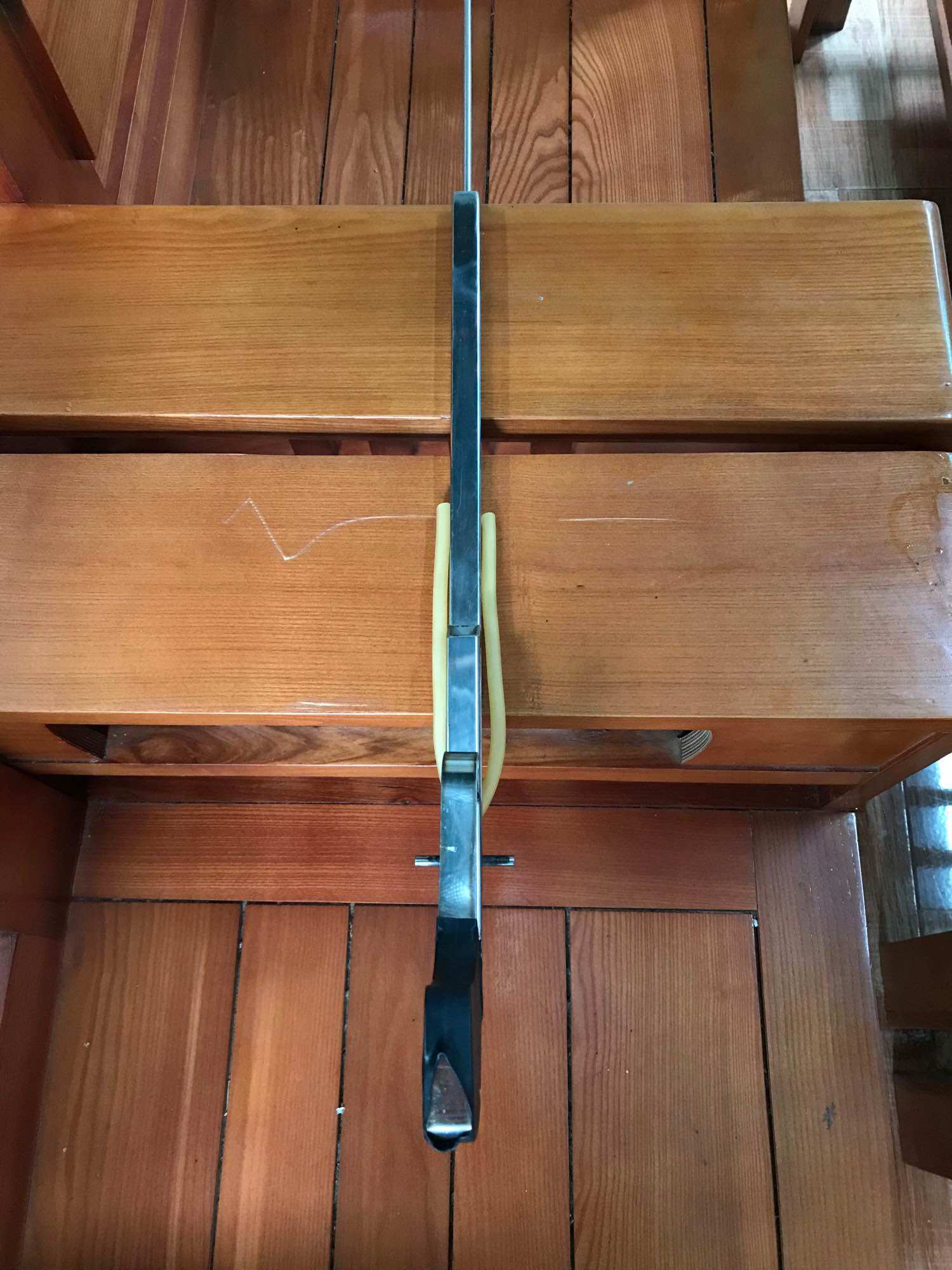 Mẫu 1 chạc(chất liệu inox)