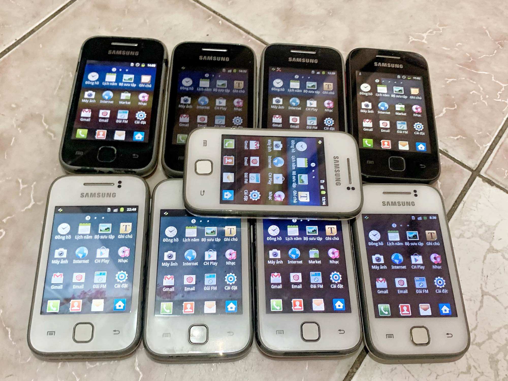 Samsung Y S5360 Hỗ trợ 3G,Wifi( Tặng kèm thẻ nhớ)