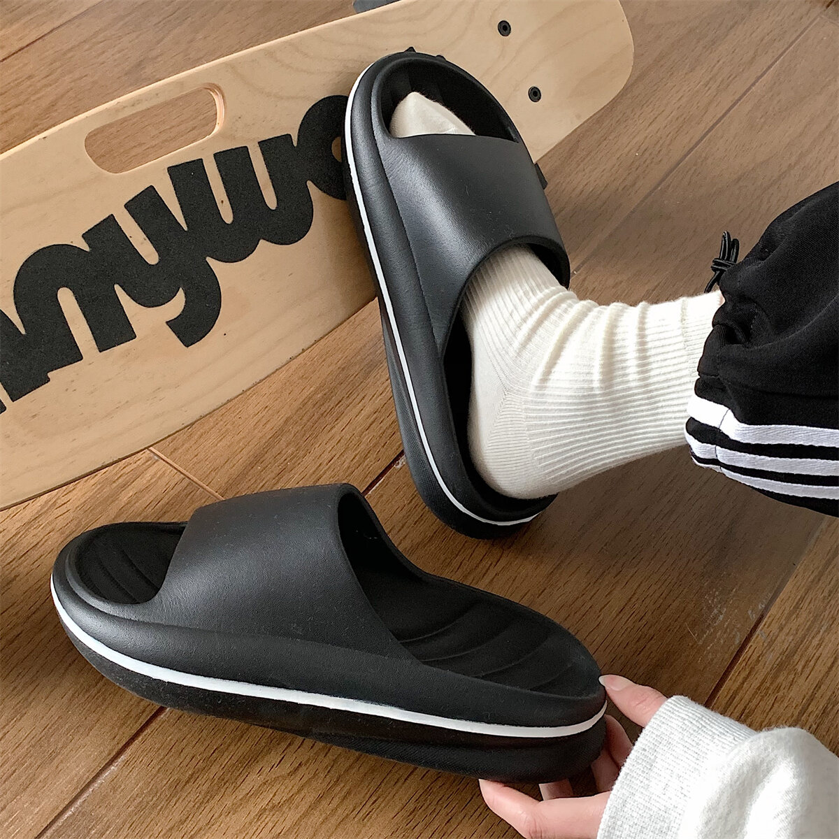 Dép Lê Đế Dày EVA Phong Cách Thể Thao Sợi Mảnh Dép Lê Chống Thối Chống Trượt Thời Trang Sành Điệu Instagram Đi Bên Ngoài Mùa Hè Cho Nữ Dép Đi Biển