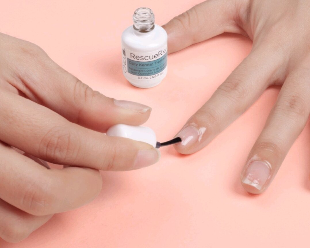 Dưỡng móng + phục hồi hư tổn CND