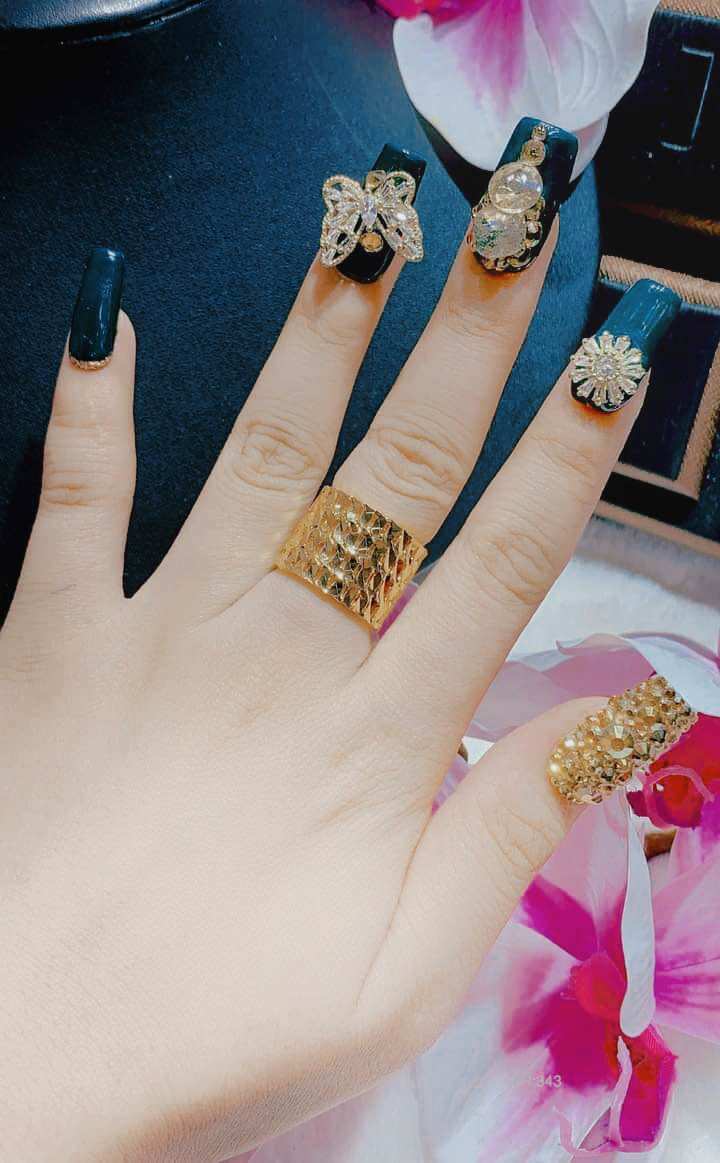 Nhẫn đồng mo to 750