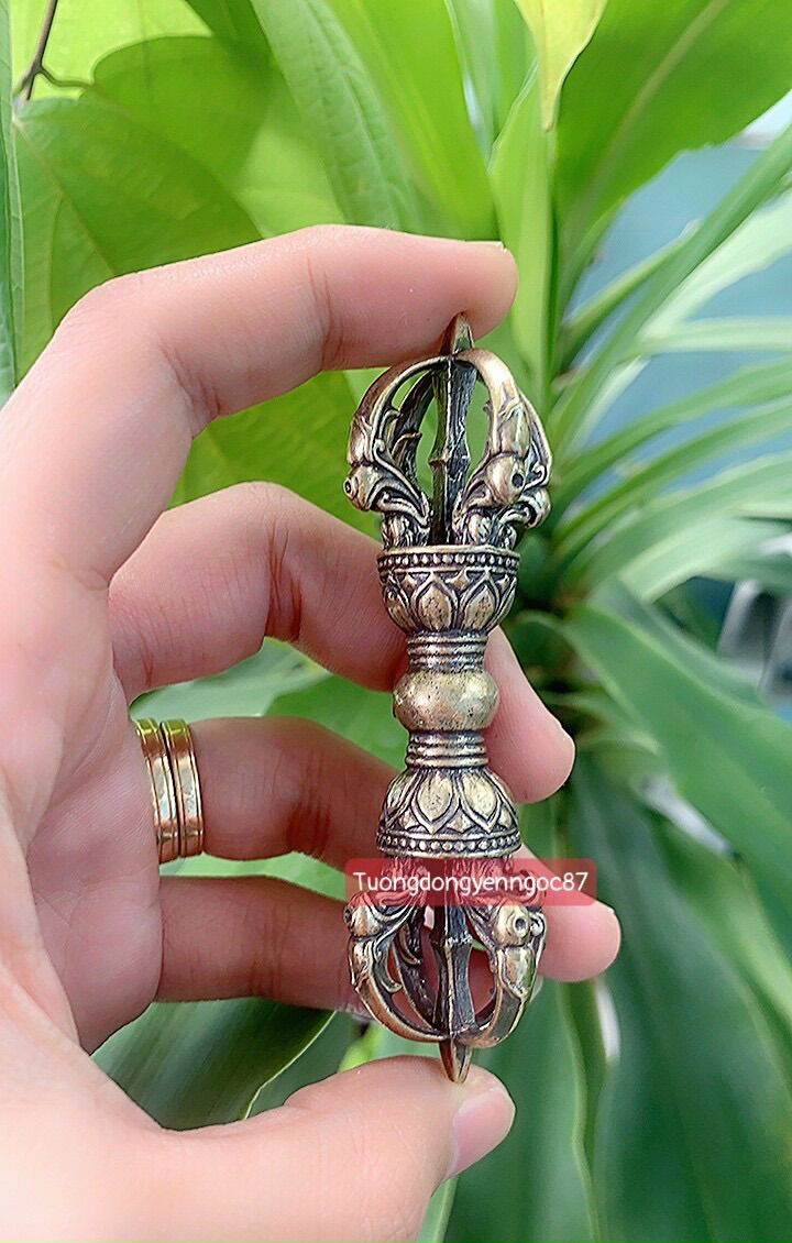 Chày kim cang 4 chấu 9 cm