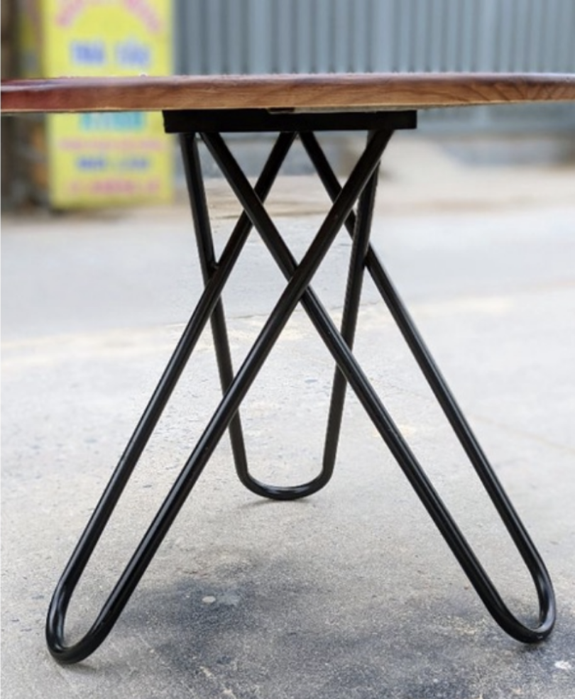 Bàn Gỗ Cao Su Nâu Cánh Gián Mặt 60cm