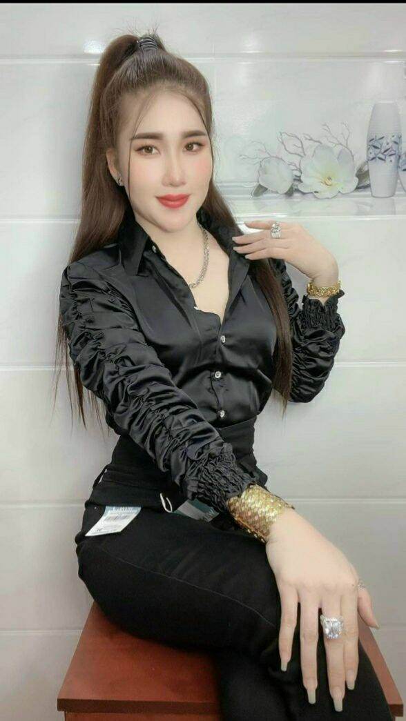 Áo sơ tay nhúng nữ.