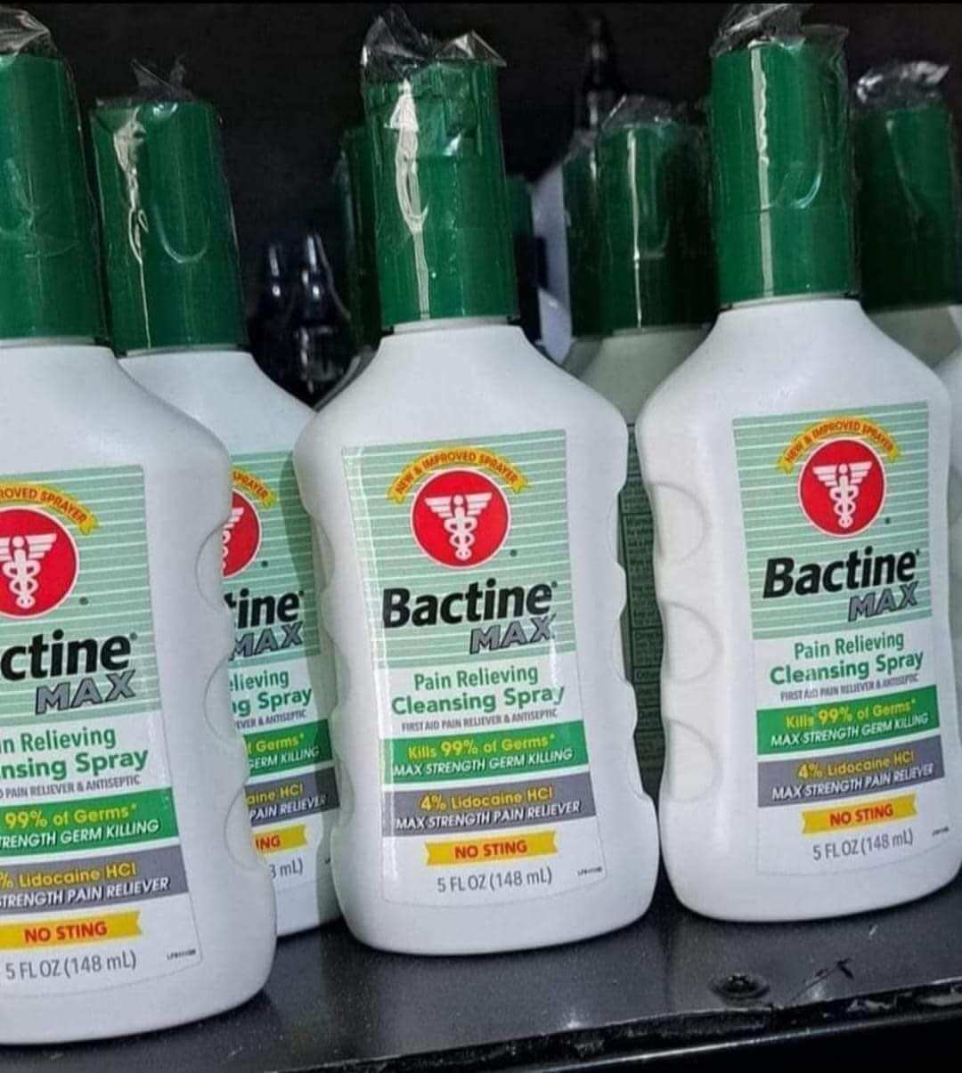 Tê xịt bactine max
