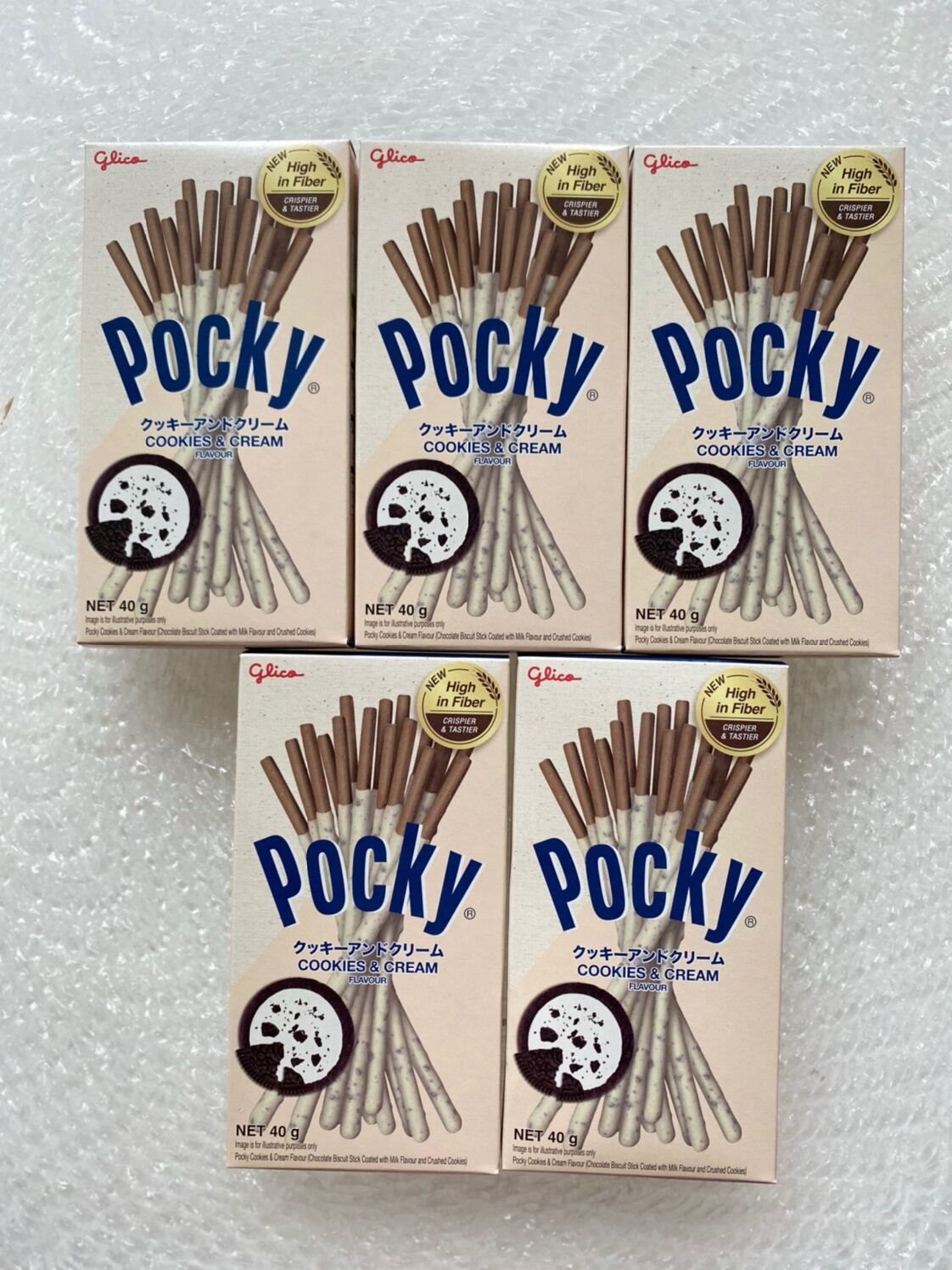 Bánh que Pocky Cookies & Cream 40G x 10 Hộp date 2025