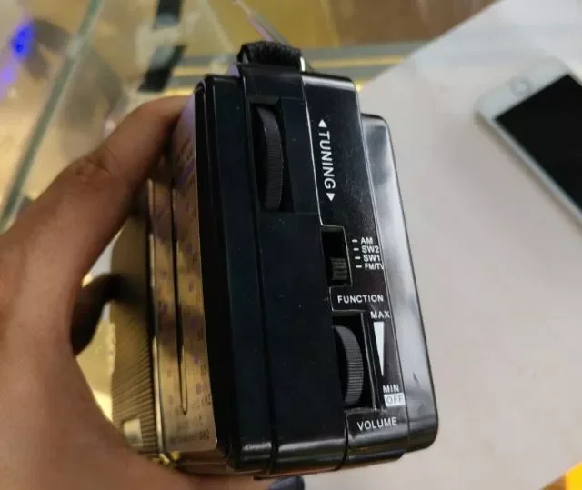 Đài Radio SW-606AC