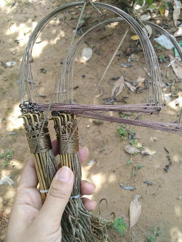 2 bộ giò bẫy gà rừng chân đồng