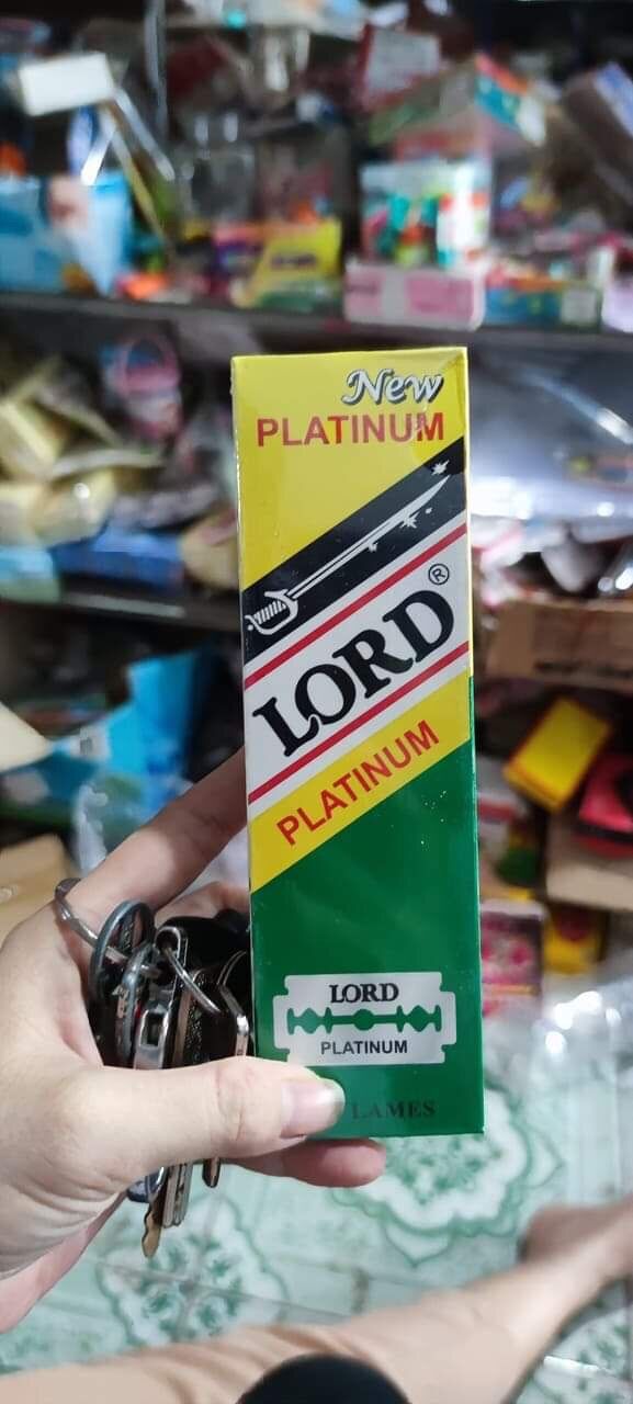 Dao tem xanh