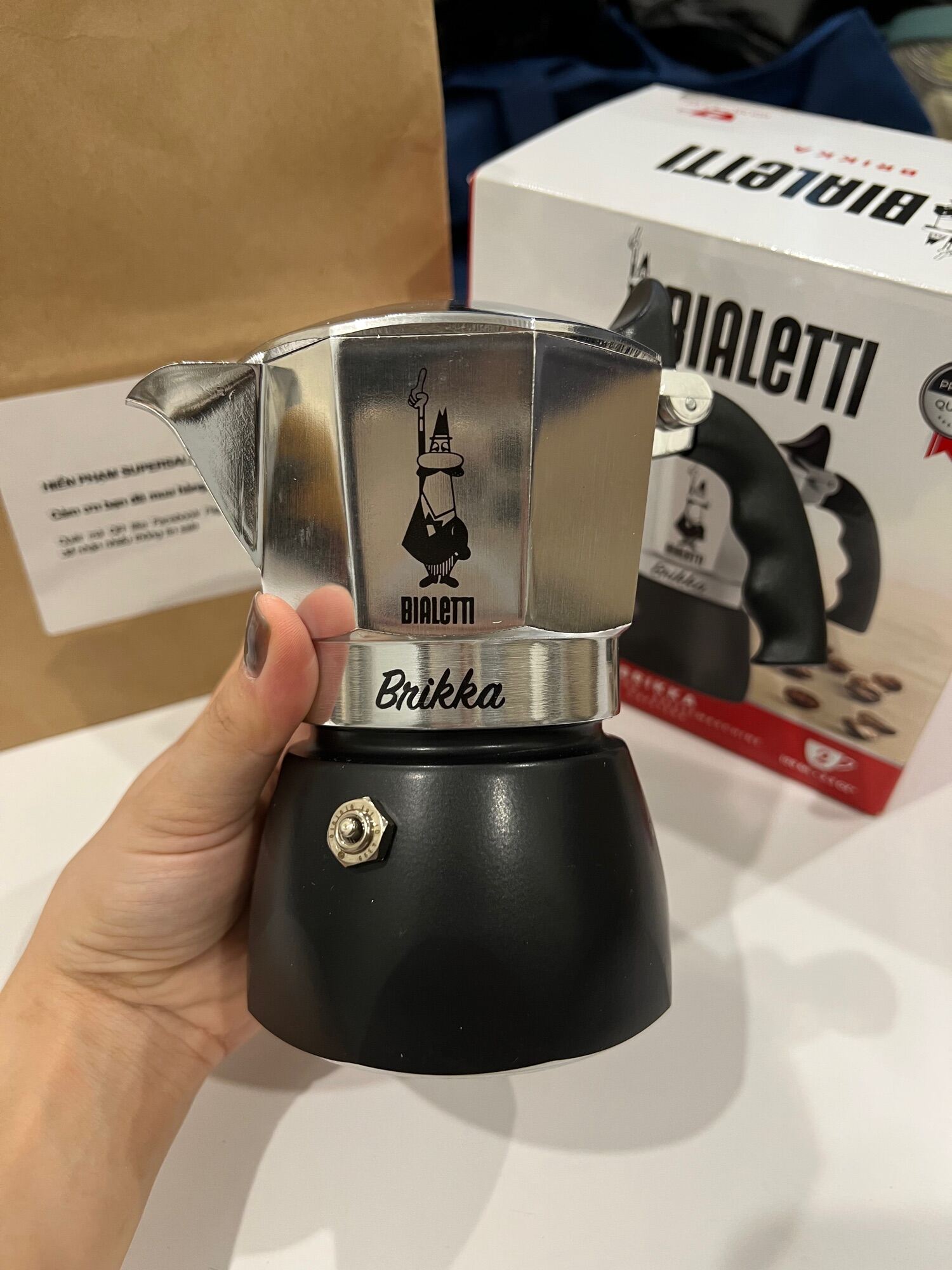 Ấm Moka Bialetti Brikka 4 cup, Bản 2020