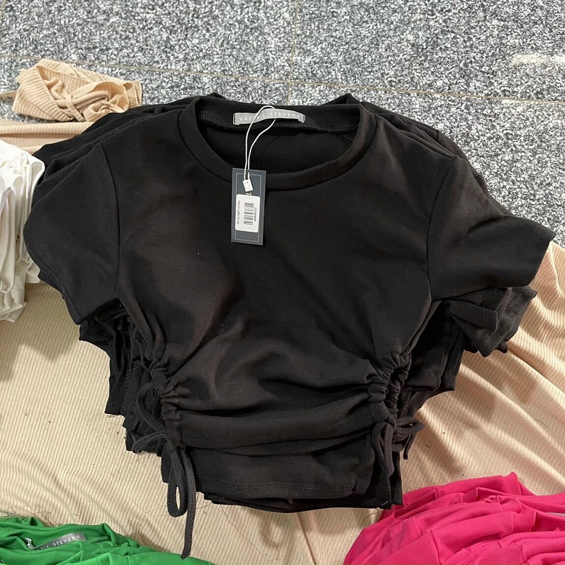 Áo croptop màu trơn eo khoét rút dây UNRD