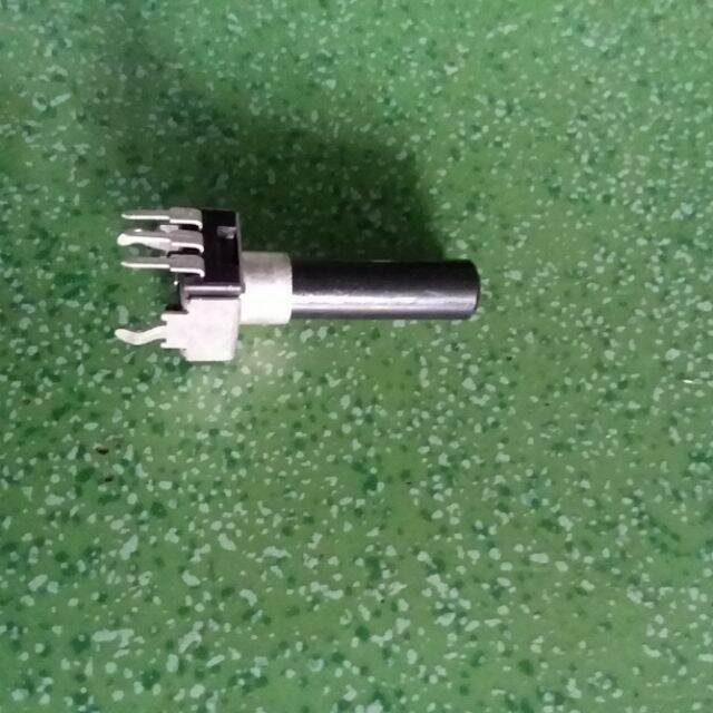 5 chiếc volume 3 chân mixer cán ngắn