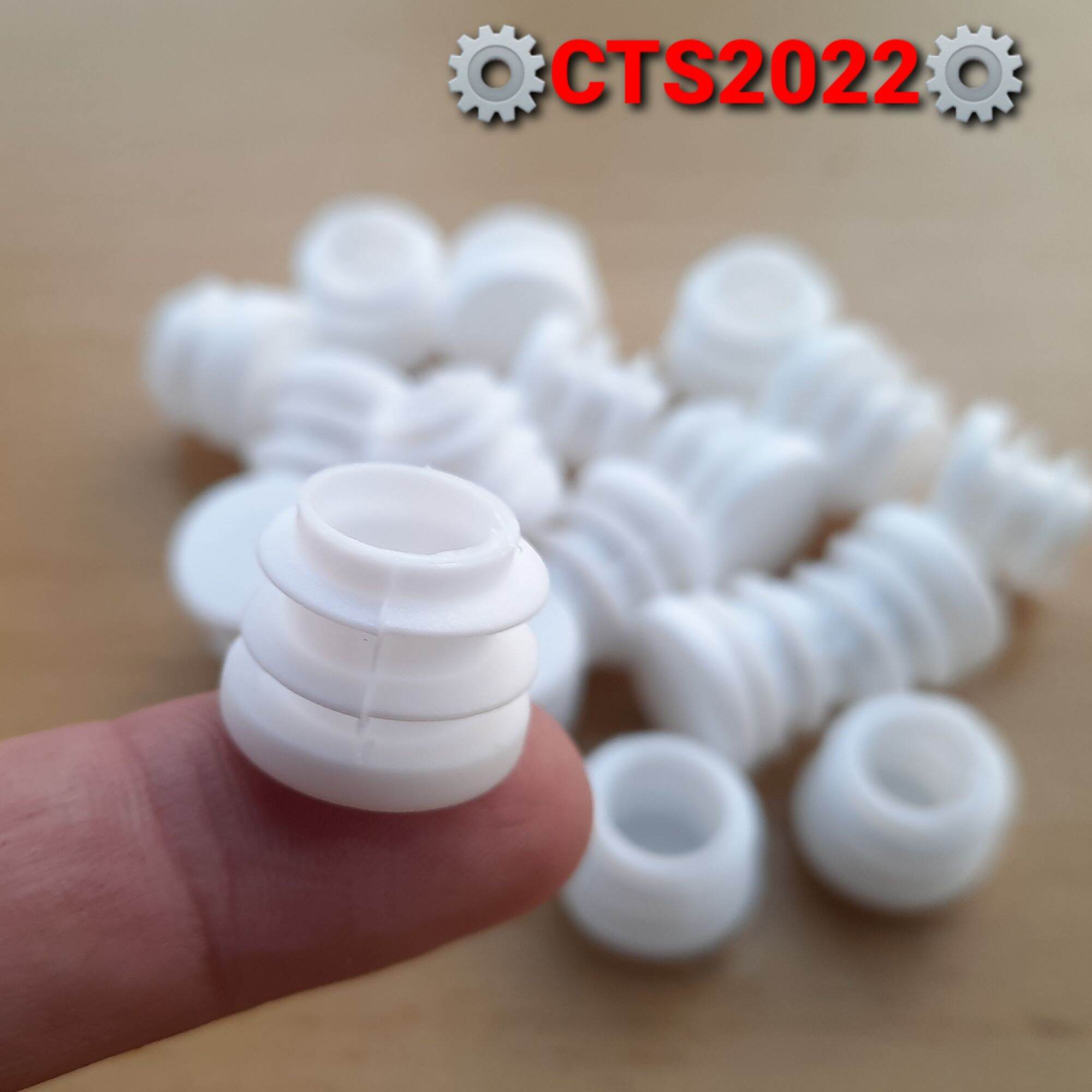 Nút nhựa màu trắng bịt đầu ống phi 16mm