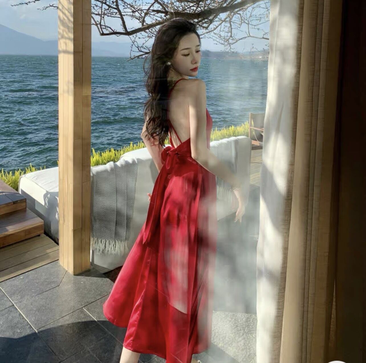 Đầm Xòe Hai Dây Nơ Lưng