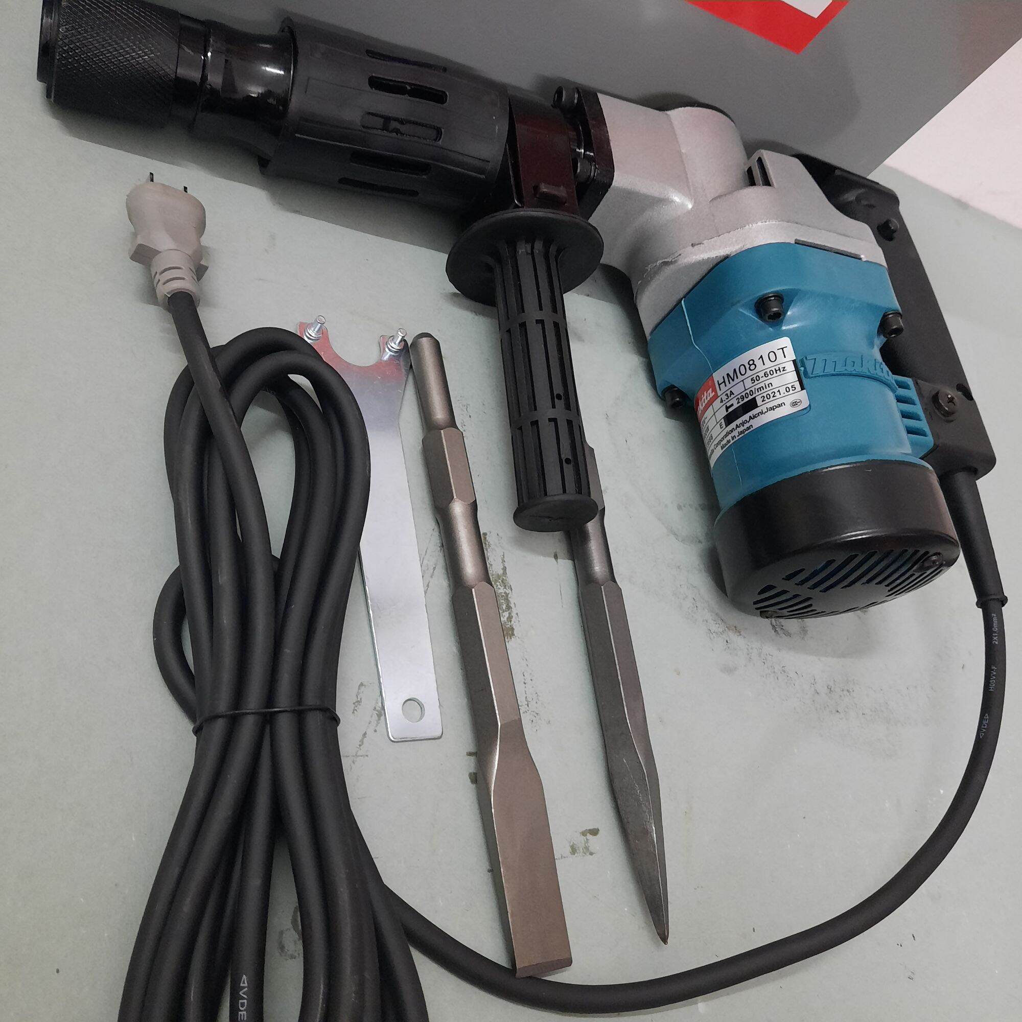 máy đuc bê tông máy đục phá bê tông 0810 chân 17 li