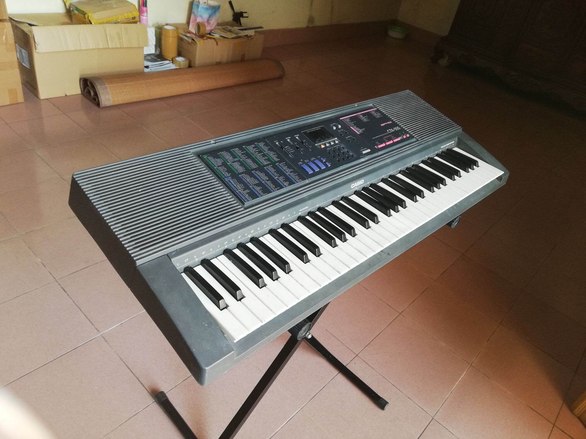 Đàn organ Casio CKT 550
