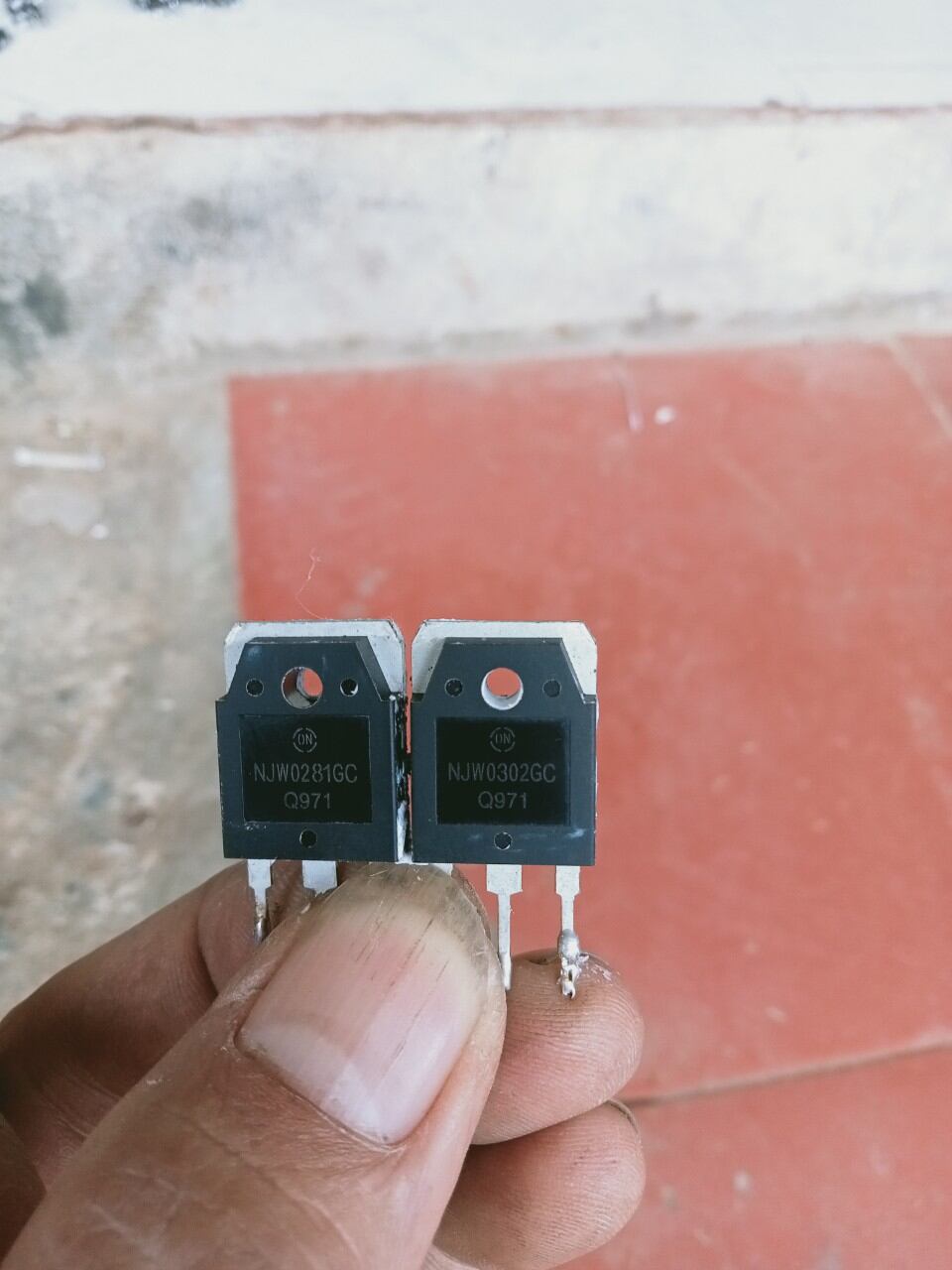 Cặp sò njw 0302- 0218- giá 1 cặp