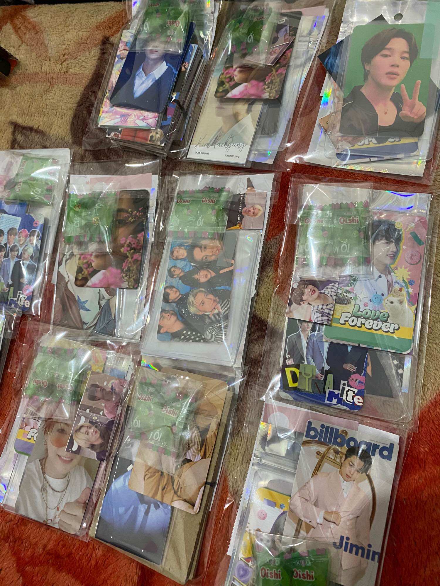 Hộp quà may mắn Lucky Box BTS Card Off 100% ( Đọc kỹ mô tả nha mn)