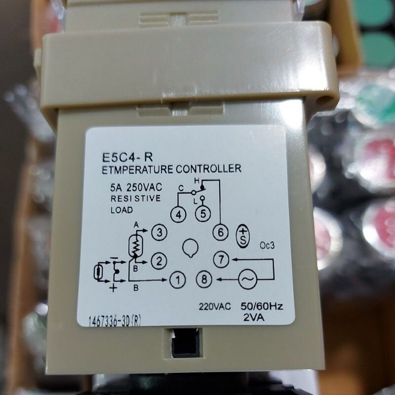 Đồng hồ nhiệt độ Omron E5C4-R20K