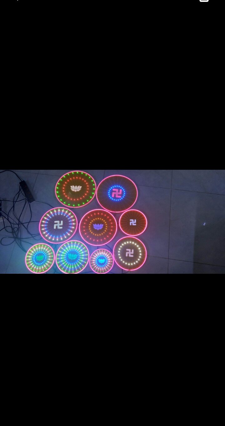 Hào quang led mica siêu sáng  8 kiểu chóp (mẫu mới có viền ) cỡ 25Cm