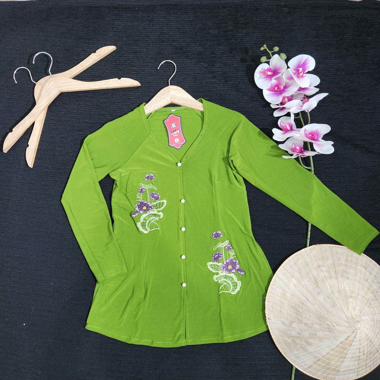 ÁO BÀ BA THÊU HOA SEN