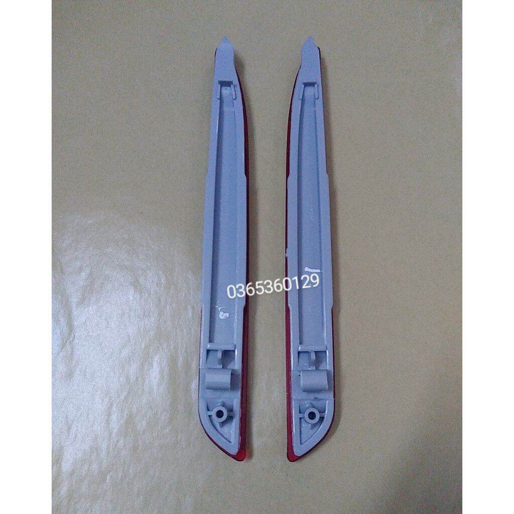 Đèn phản quang sau trái & phải Mazda 3 2010-2014 (giá 160/1cái)