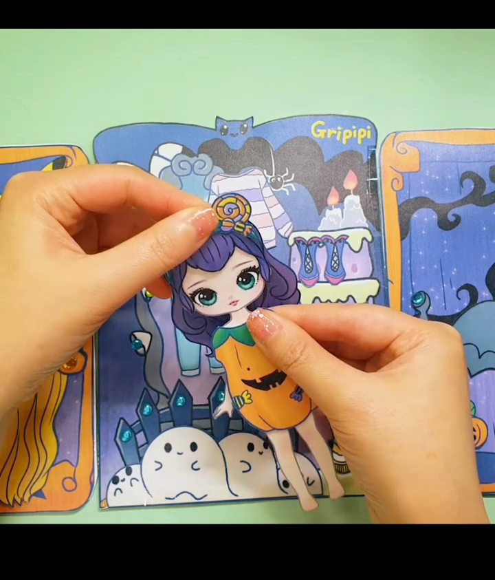 LỄ HỘI HALLOWEEN CÙNG BÉ GRIPPI( nhà cho búp bê giấy)
