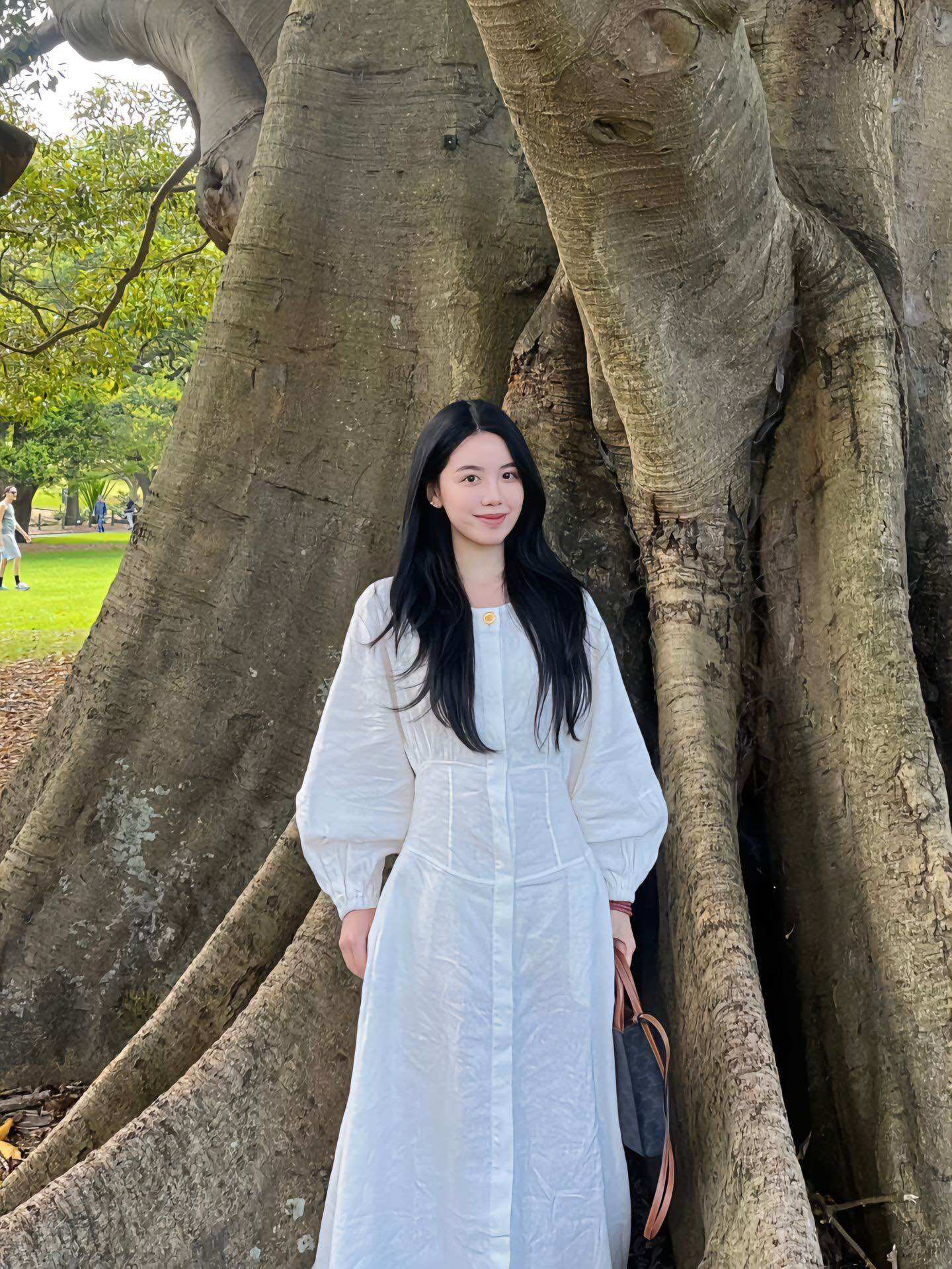 Váy sơ mi dáng dài tay phồng