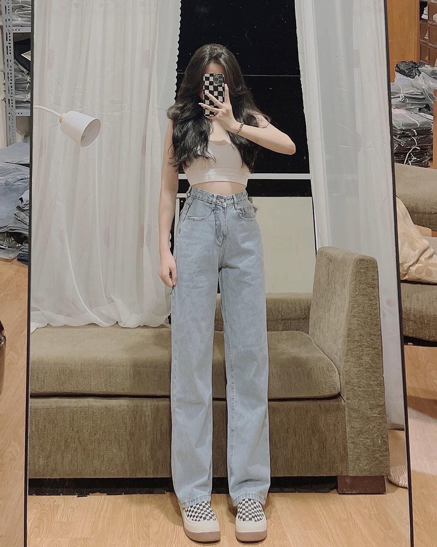 Baggy Jeans Lưng Cao Ống Suông