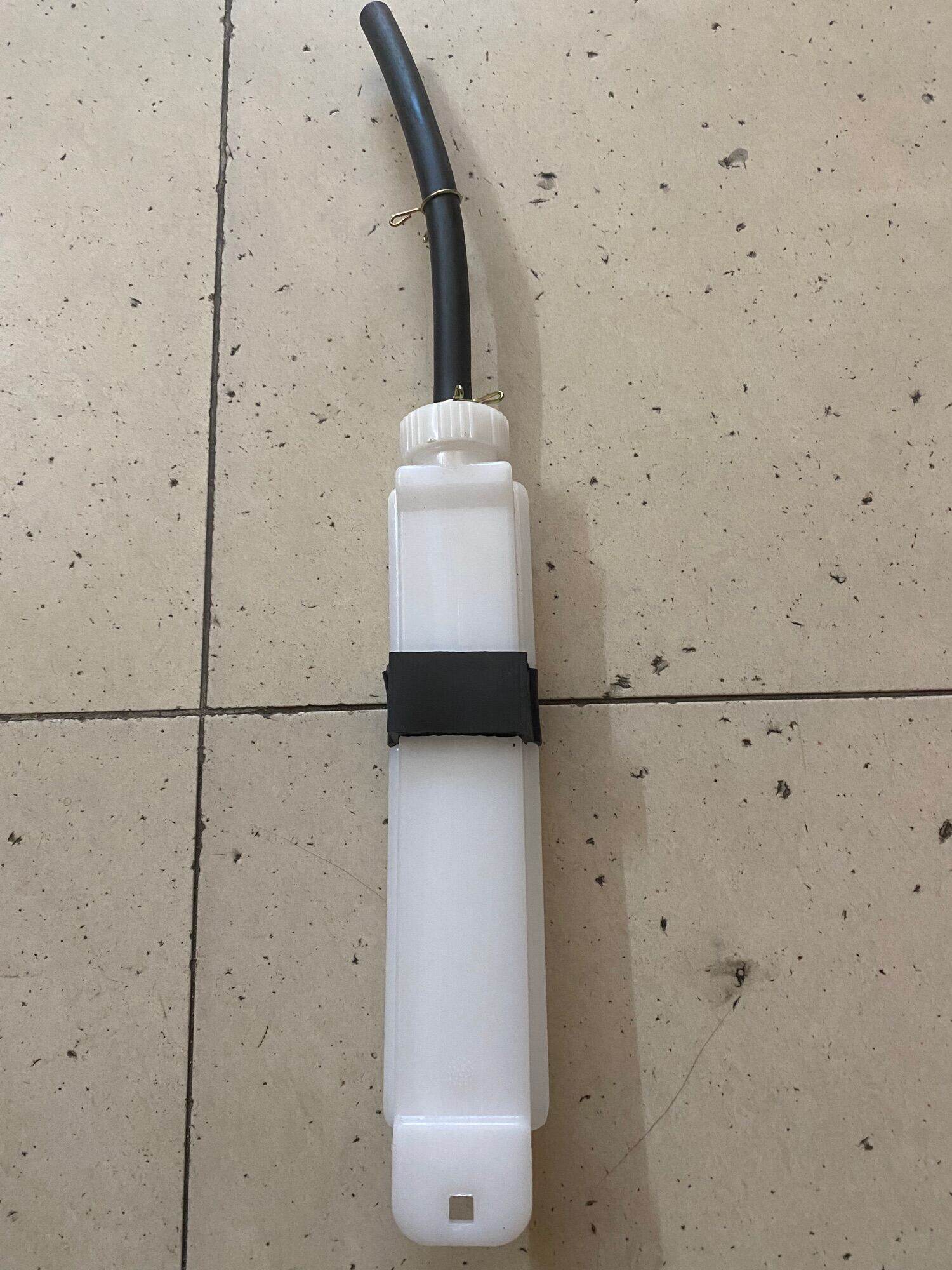Bình nước phụ xe ba gác