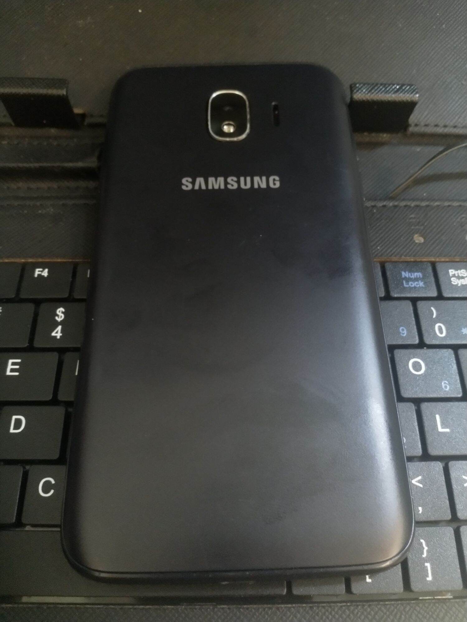 Samsung J2 Pro Like new