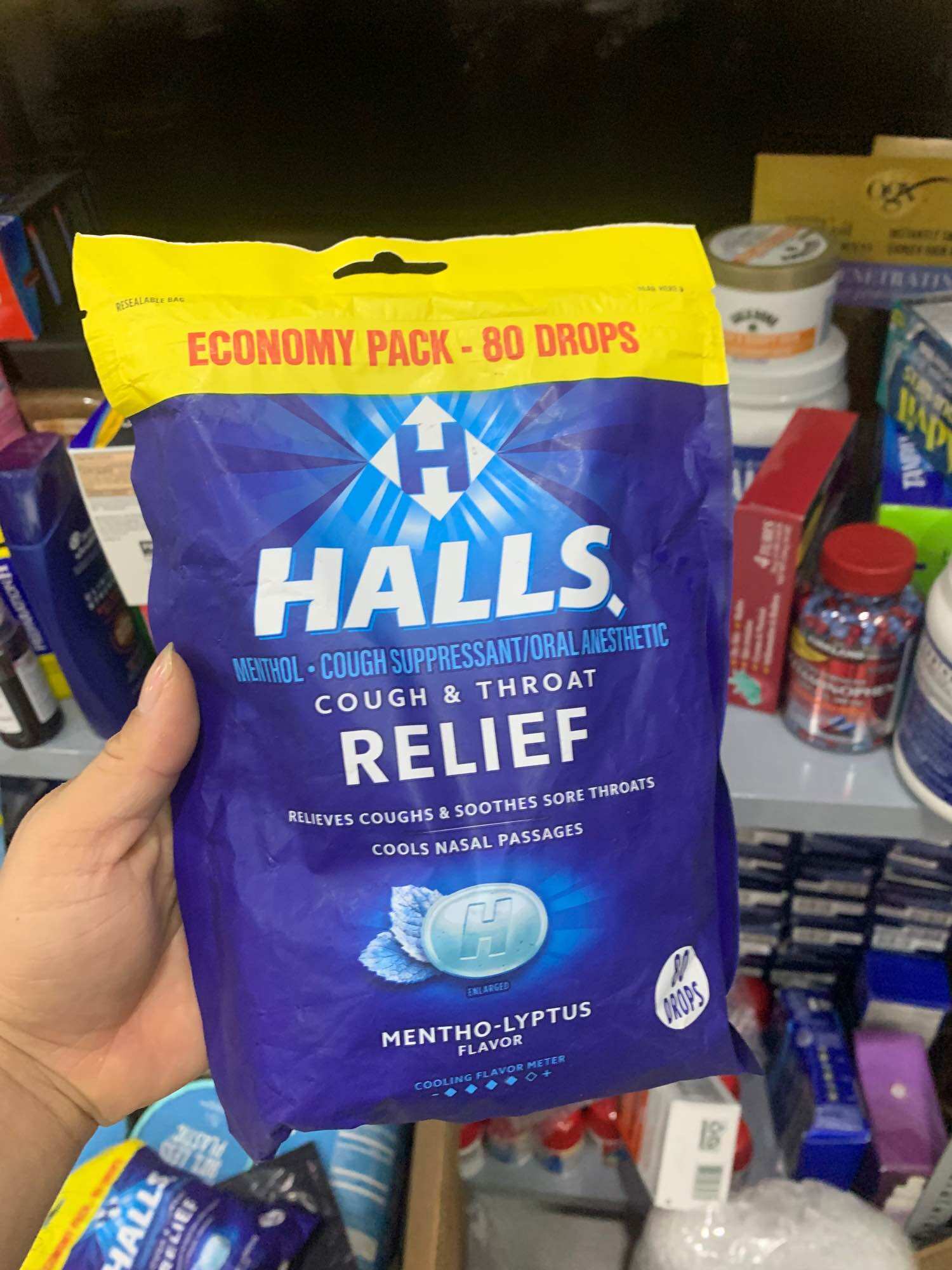 Kẹo ngậm Halls bạc hà 80v