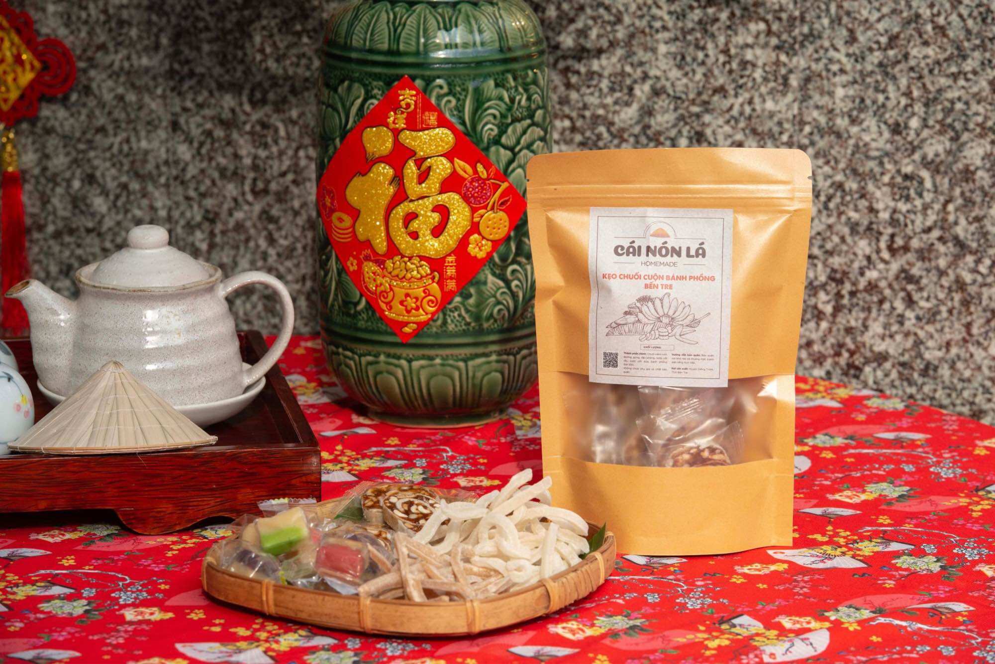 Kẹo chuối gừng đậu phộng cuộn bánh phồng - Kẹo từ chuối tươi - Đặc sản Bến Tre