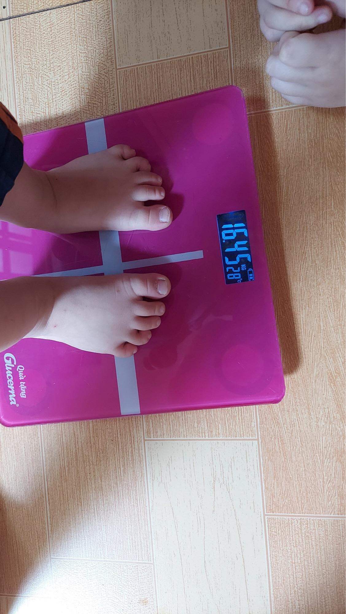 Cân Điện tử - Quà tặng từ sữa Glucerna( tặng kèm Pin)