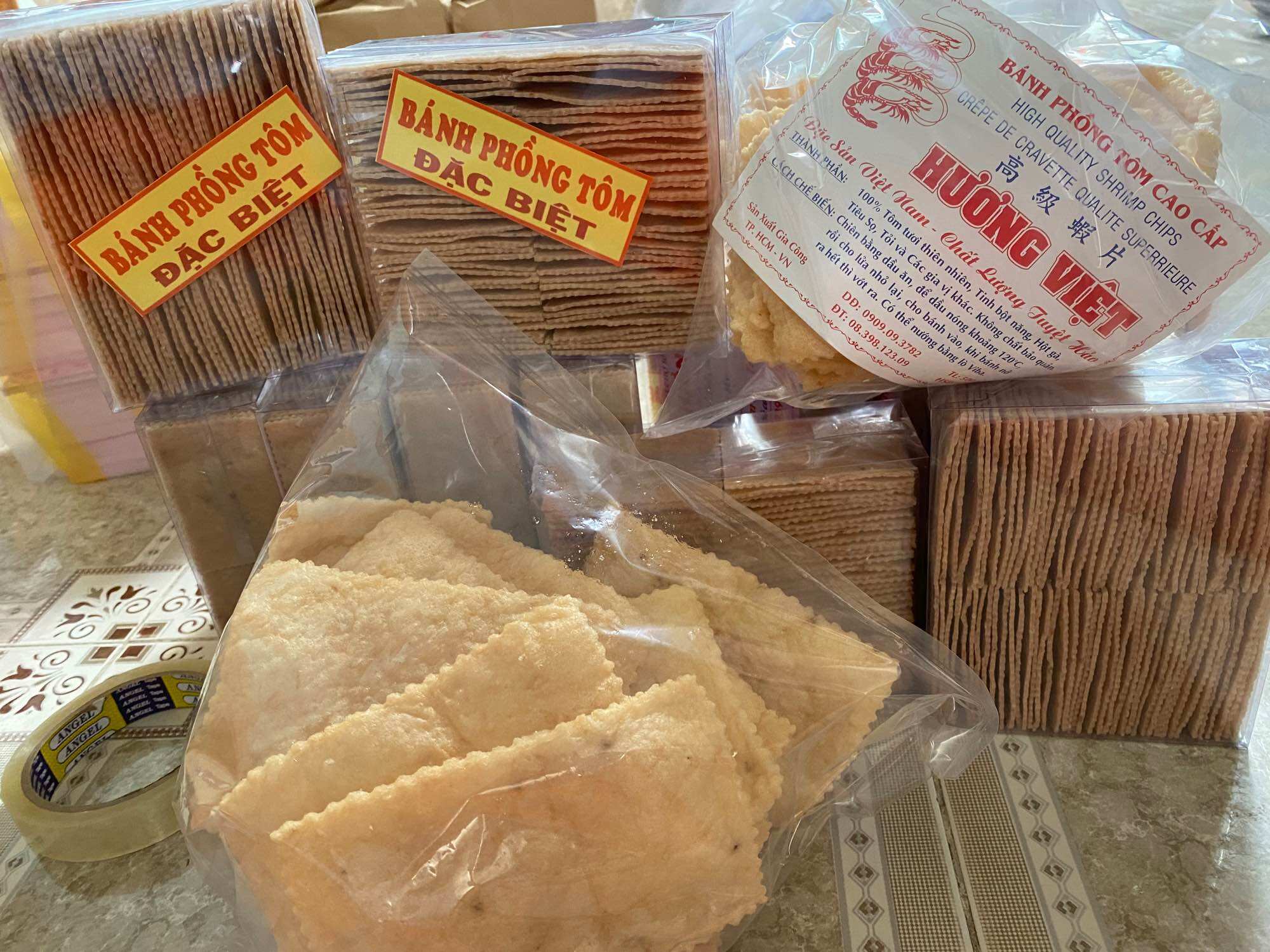 Bánh Phồng Tôm Hương Việt