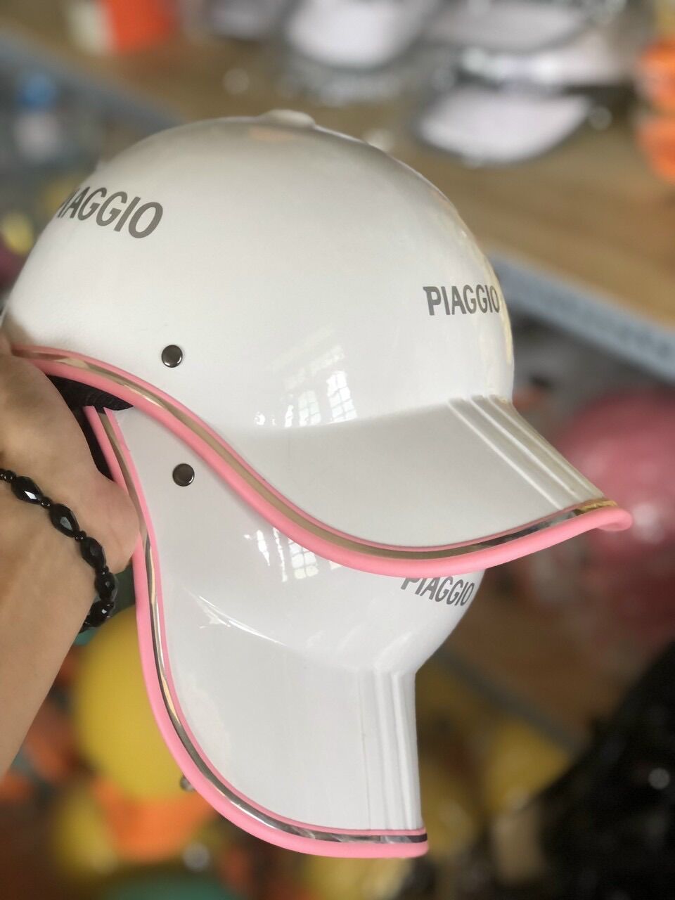 Mũ bảo hiểm piaggio cao cấp xả kho