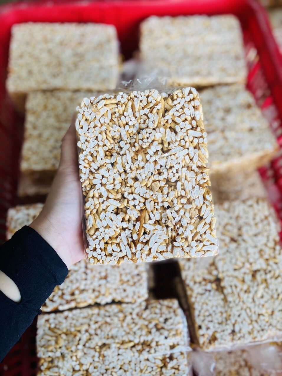 Cốm gạo nổ Miền Tây