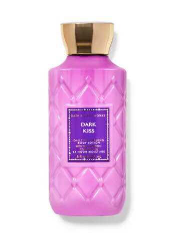 Lotion dưỡng thể bath & body works dark kiss 236ml