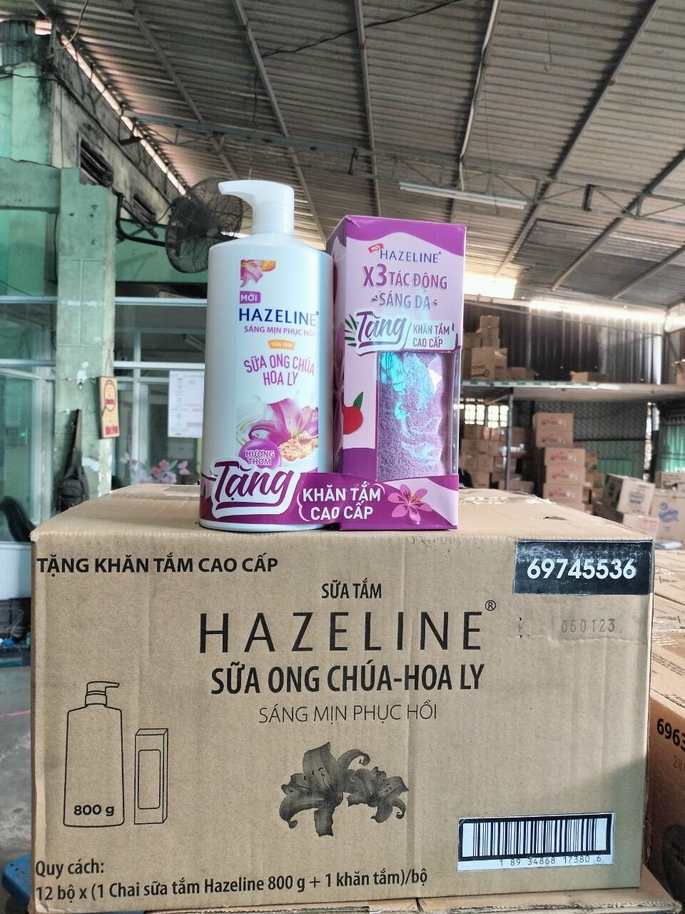 Sữa tắm hazeline sữa ông chúa 800ml tặng