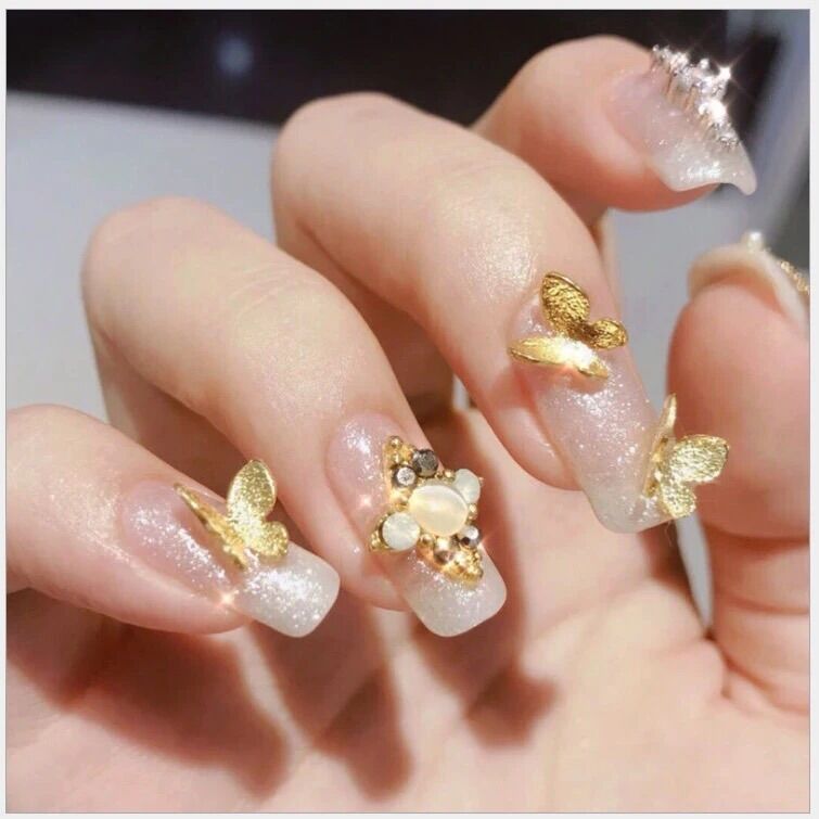 Charm bướm 3d, phụ kiện Nail( Giao màu ngẫu nhiên)