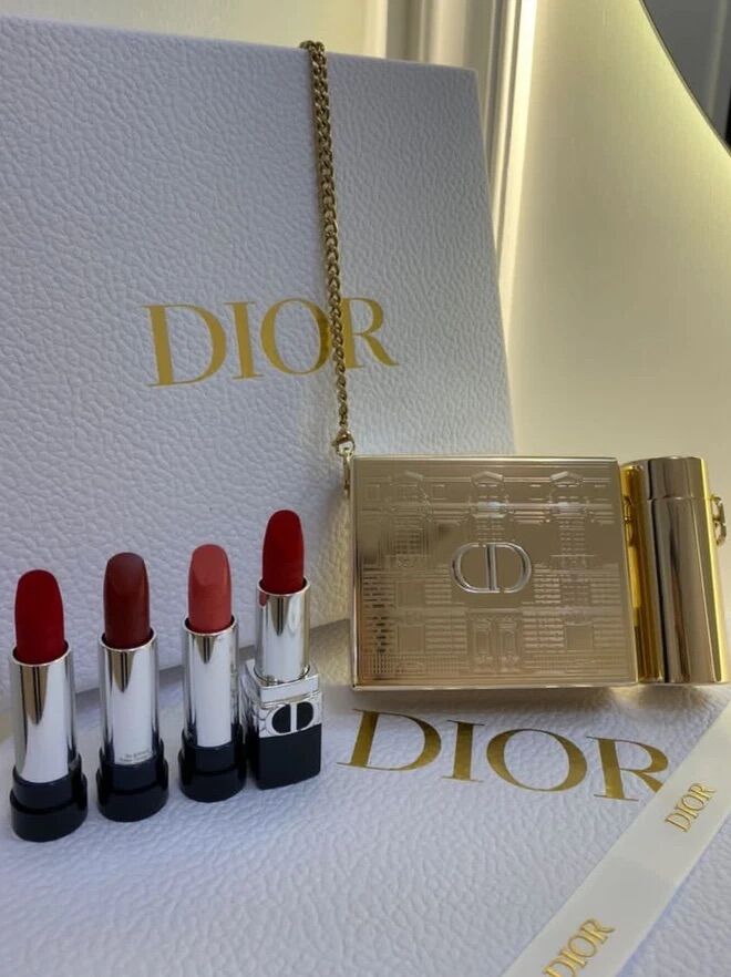 Dior kèm clutch