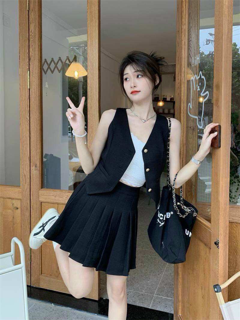 [HCM]SET QUẦN VÁY ÁO GHI LÊ SÁT NÁCH