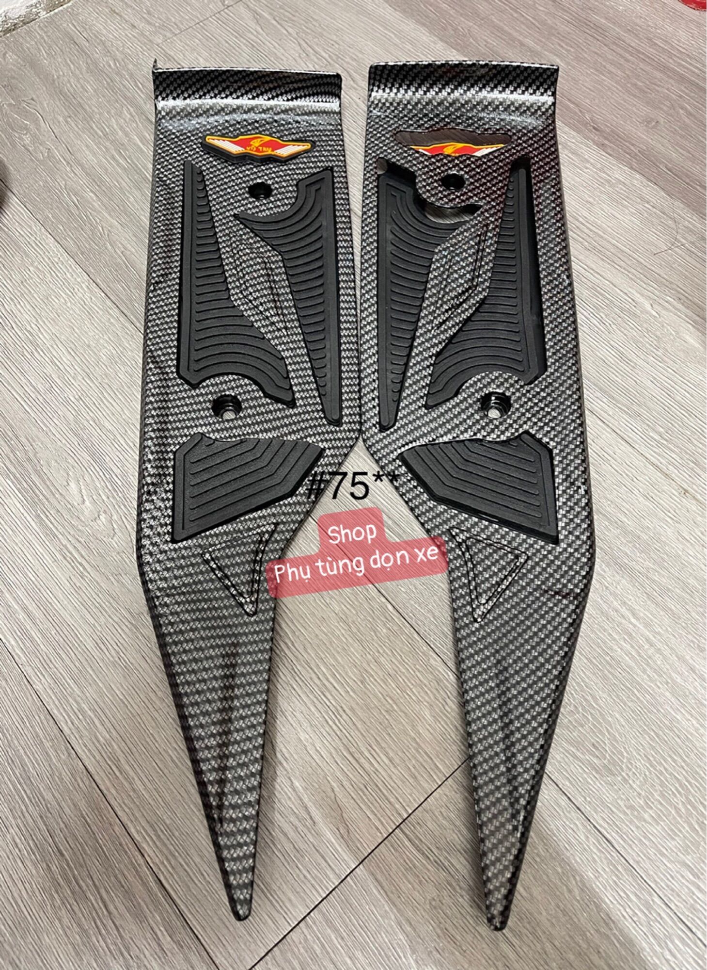 Lót chân nhựa carbon ariblade 2020-2021 loại tốt