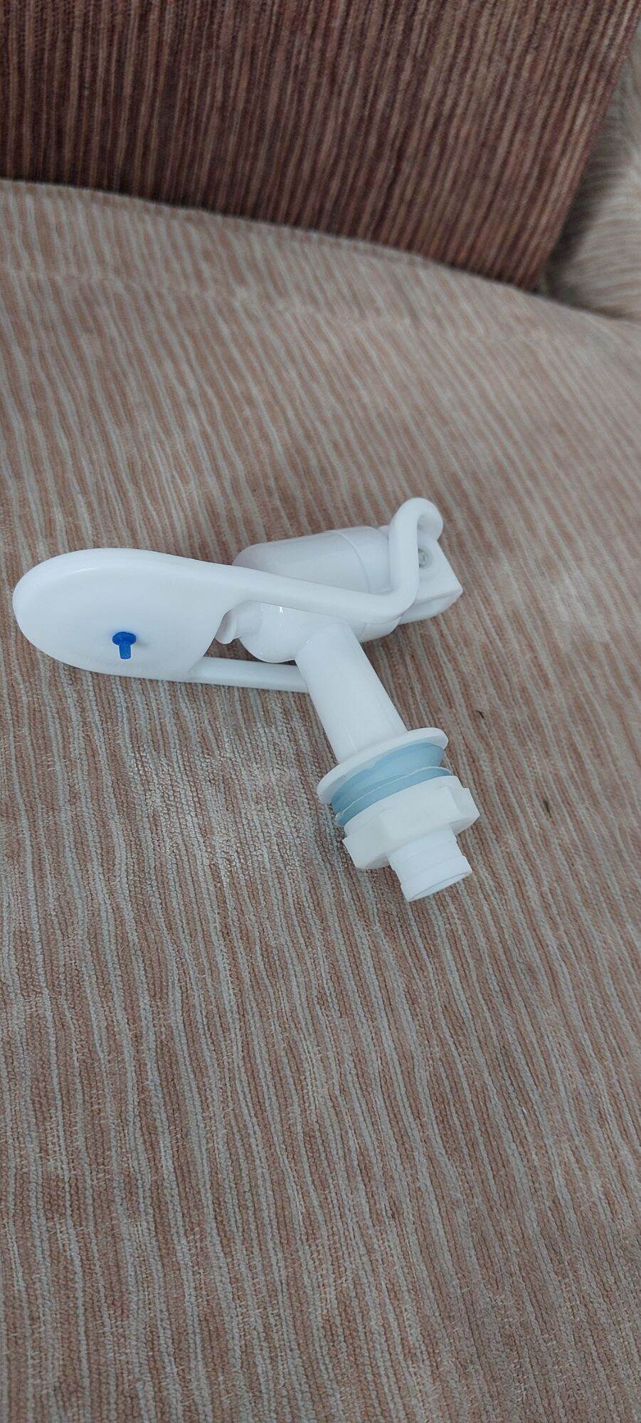 Vòi bình lọc nước chống gãy